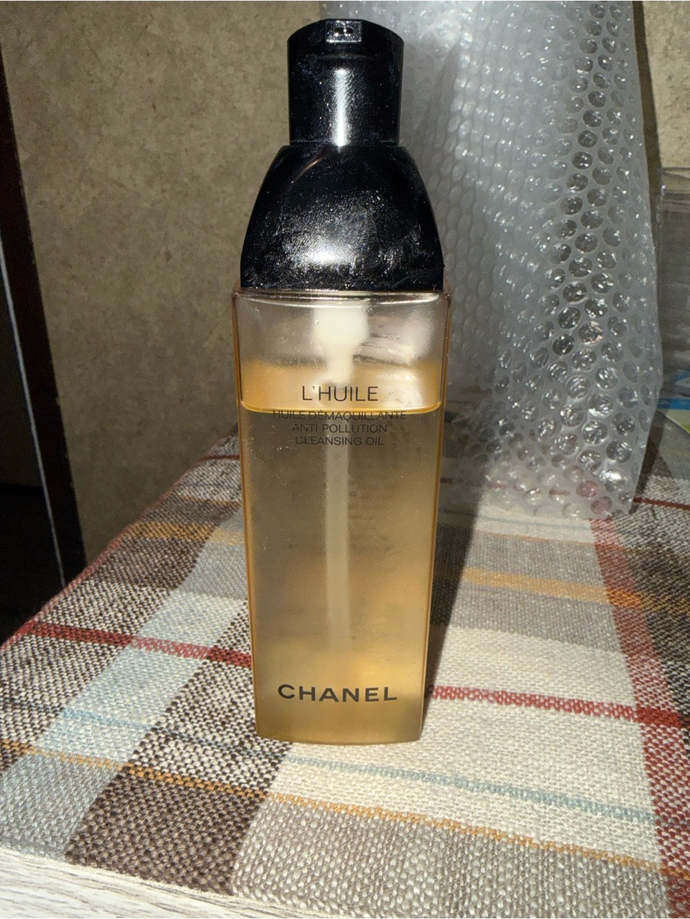 CHANEL L'HUILE Anti-Pollution Cleansing Oil — Amber Gold Bottle